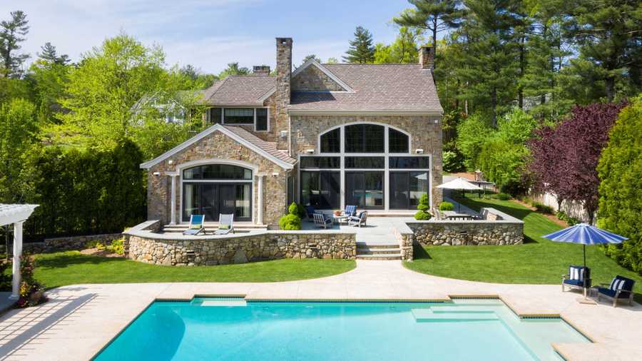 Grand waterfront residence on market in Norwell for 3.5M