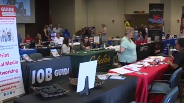 Happening today: job fair at Fayetteville Public Library for veterans and NWA - Vimarsana News