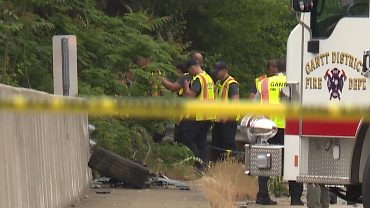 Greenville: 3 women killed in crash on I-85 – WYFF4 Greenville