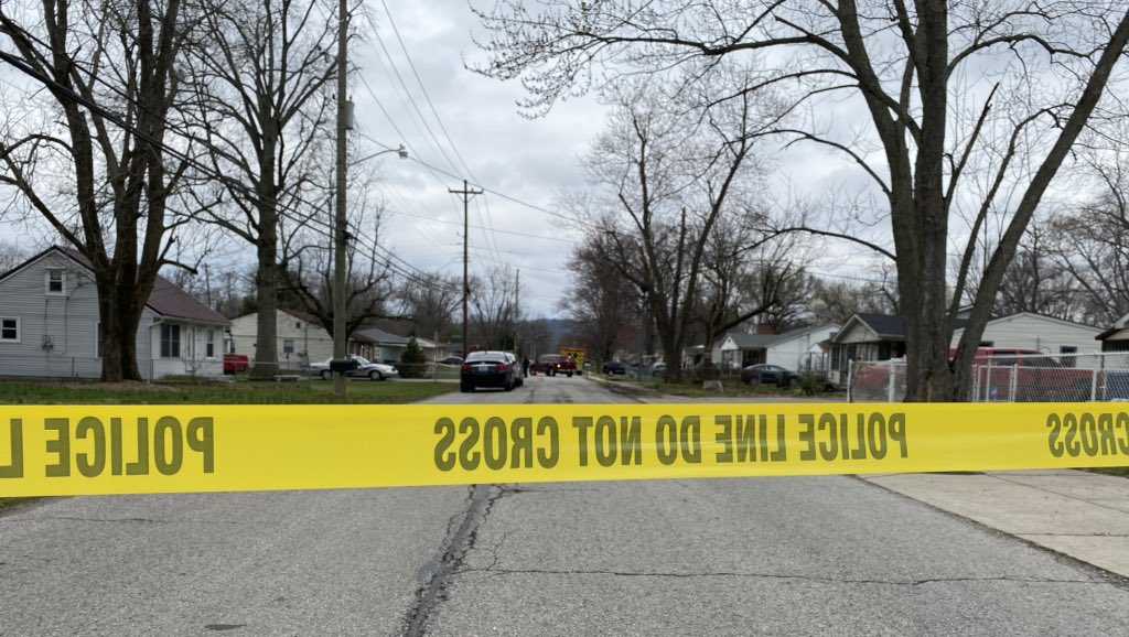 LMPD: 3-year-old girl dead following shooting in south Louisville