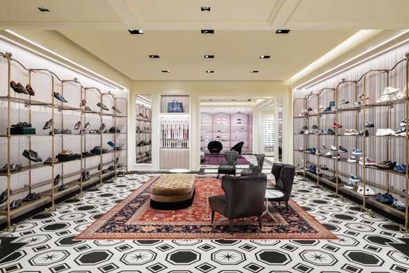 Gucci store now open inside Cincinnati's Kenwood Towne Center