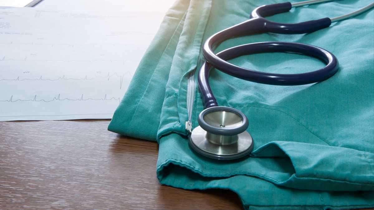 South Carolina nurse arrested after recorded phone calls reveal unlawful relationship, warrant says