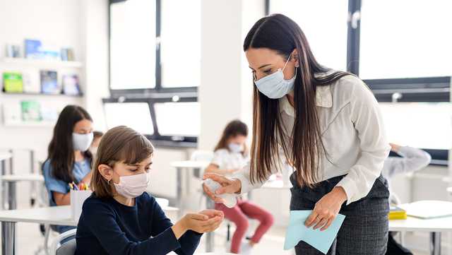 As some schools drop masks, Kansas City health director warns of risks for unvaccinated kids - Vimarsana News