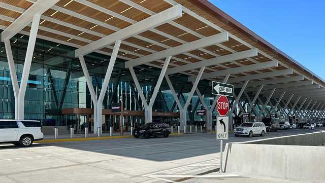 A new KCI: The biggest stories from the terminal's opening day - Vimarsana News