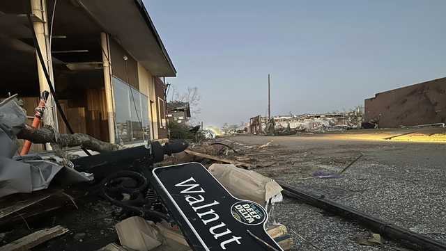 KOCO 5 crews in Rolling Fork helping with coverage after tornado - Vimarsana News