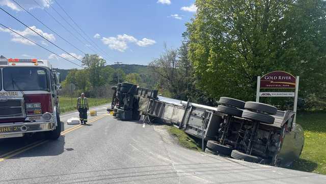 Tractor-trailer crash shuts down road for 11 hours - Vimarsana News