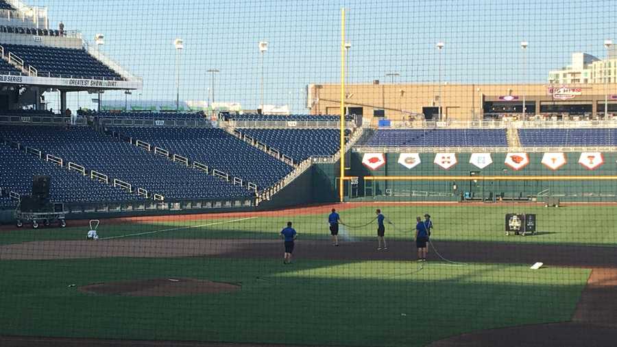 PHOTOS College World Series opening ceremony