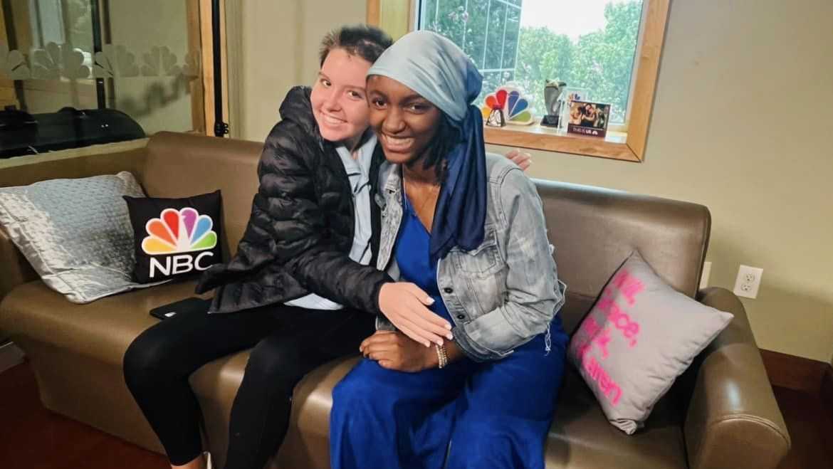 Best friends speak together for first time after Alabama mass shooting - Vimarsana News