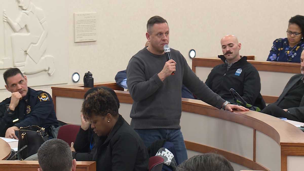 Omaha police address recent spike in shootings at Omaha 360 meeting