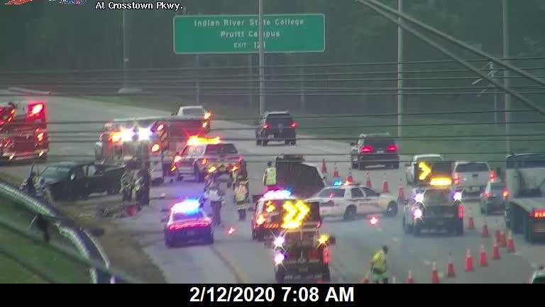 FIRST WARNING TRAFFIC: Crash blocks all lanes along I-95 North in Port St. Lucie
