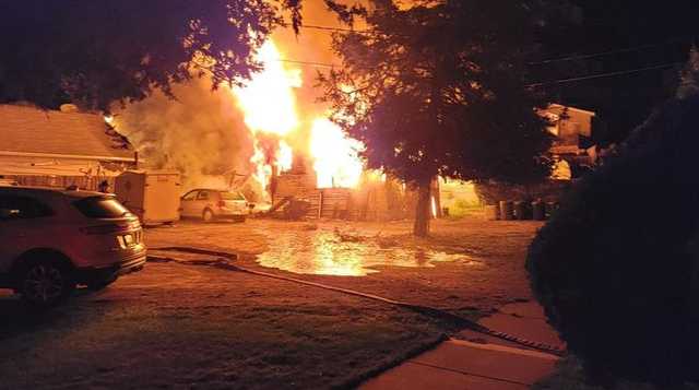 6 buildings catch fire in Delavan early Sunday - Vimarsana News