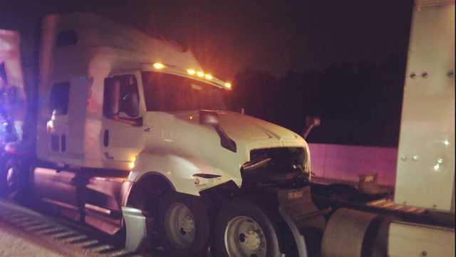 I-85 lanes blocked by early morning tractor trailer crash - Vimarsana News