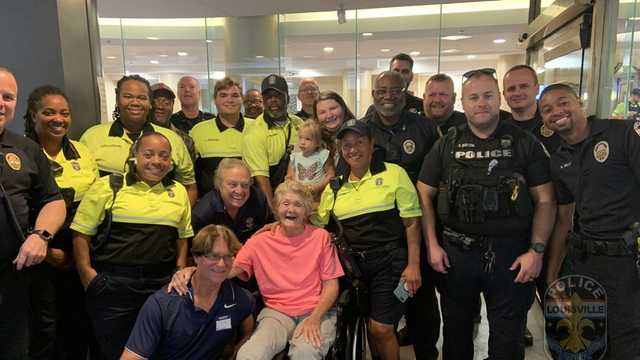 Louisville traffic guard who lost her leg in a hit-and-run leaves the hospital - Vimarsana News