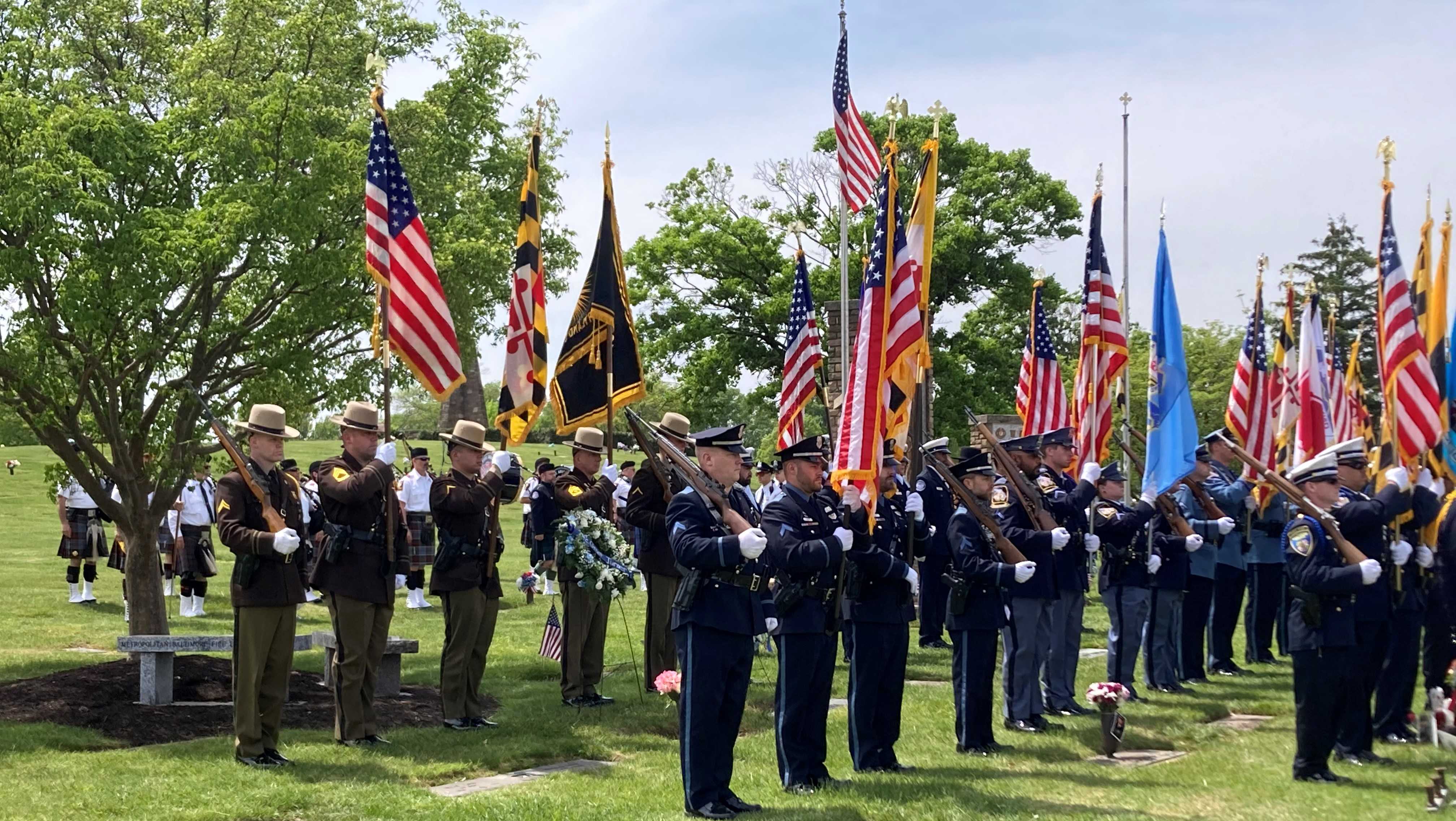 Families gather for 39th annual Fallen Heroes Day - Vimarsana News