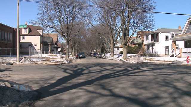 MPD: 19-year-old killed in triple shooting - Vimarsana News