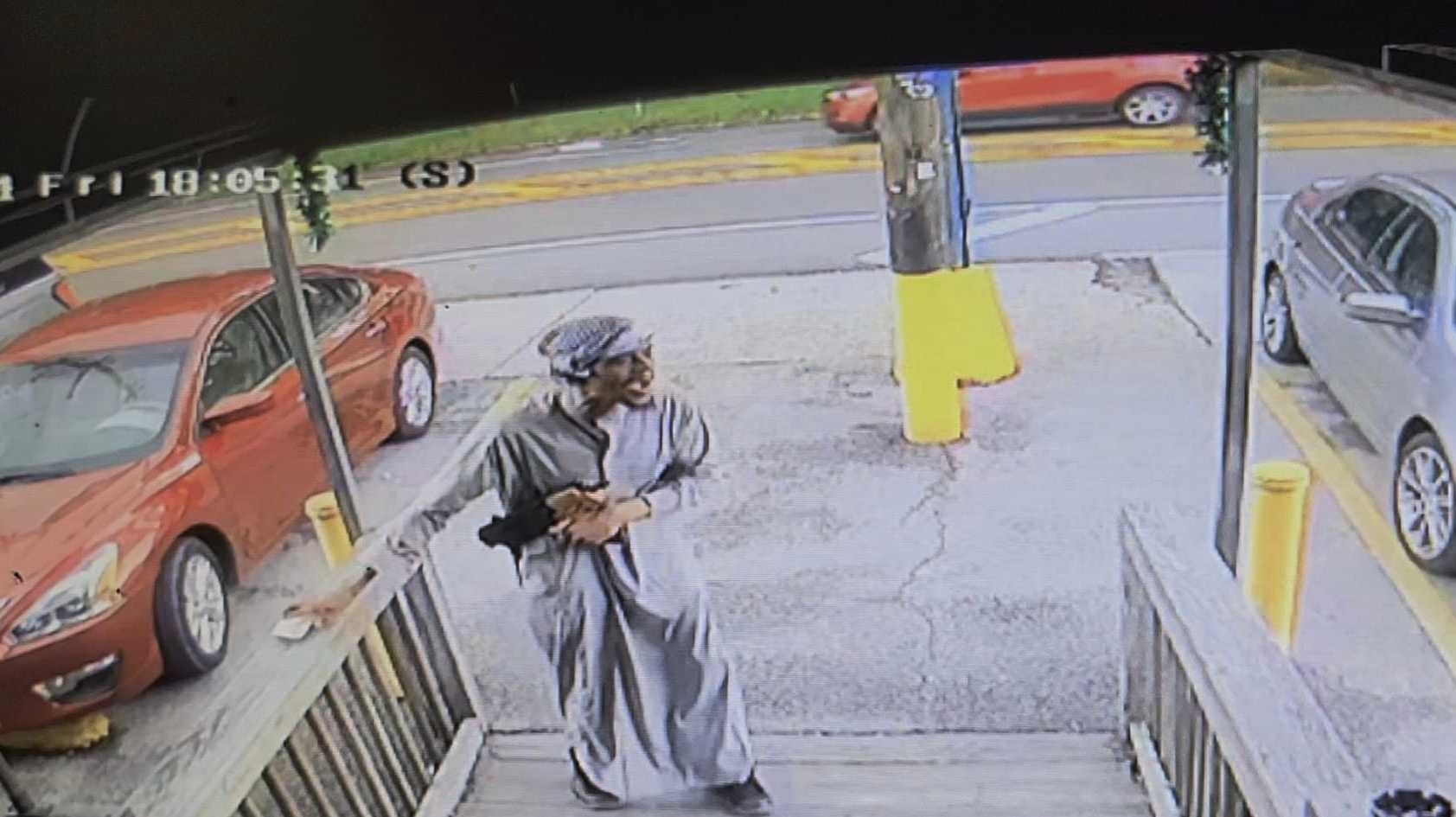 Suspect shot woman in St. Matthews, waved gun on Frankfort Avenue, police said - Vimarsana News
