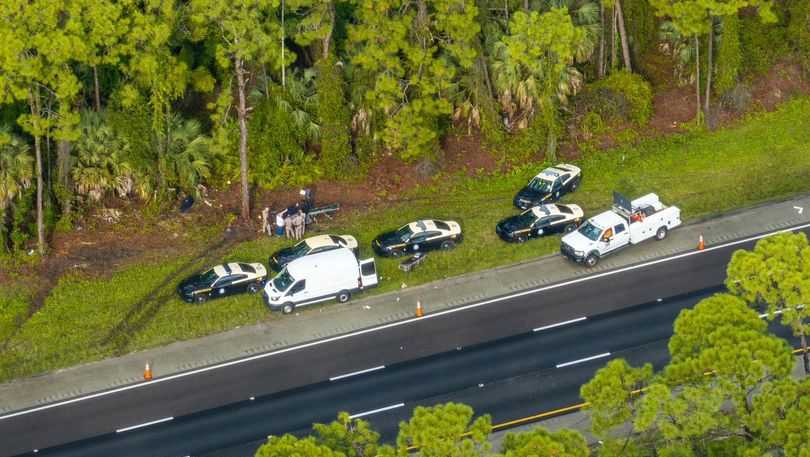 3 dead, 2 seriously injured after accident on I-75 in Collier County