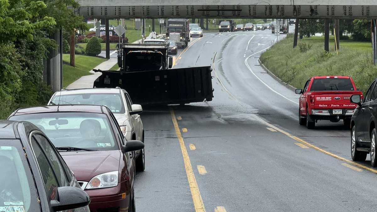 Crash involving dump truck reported in Manheim Township, Pa.