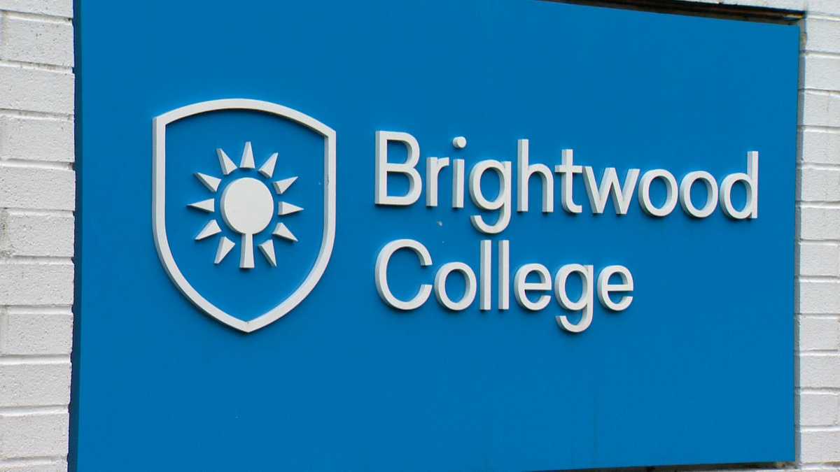 Brightwood College suddenly closes leaving students frustrated