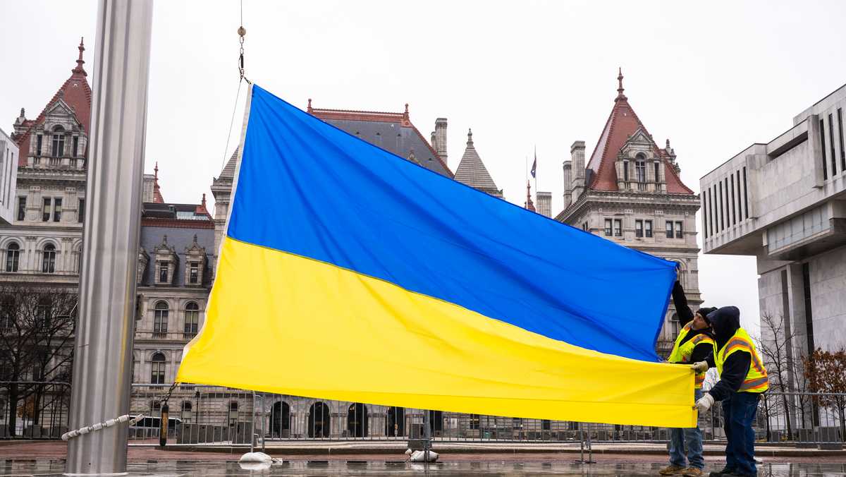 Ukrainian flag raised at New York State Capitol