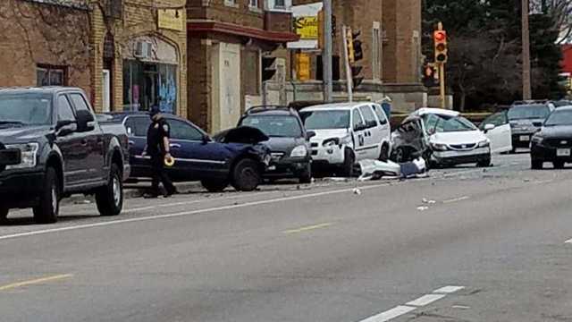 Fugitive fleeing U.S. Marshals, causing fatal crash in Milwaukee, sentenced - Vimarsana News