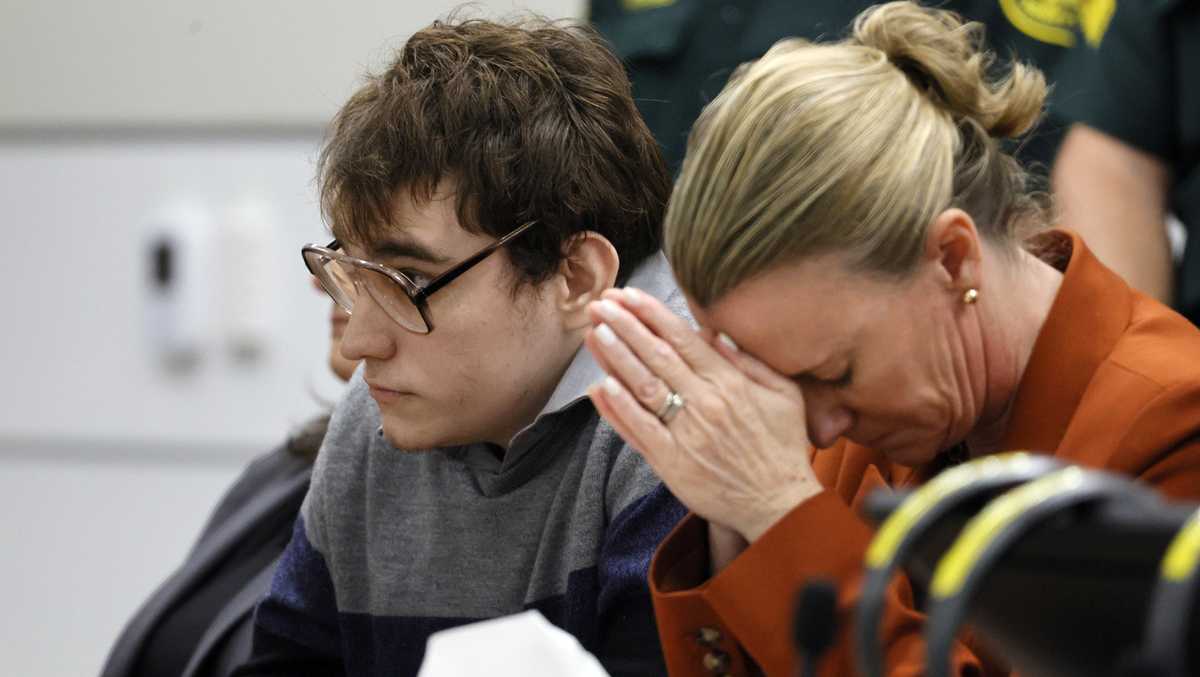 Jury recommends Parkland school shooter to life in prison - WPBF West Palm Beach