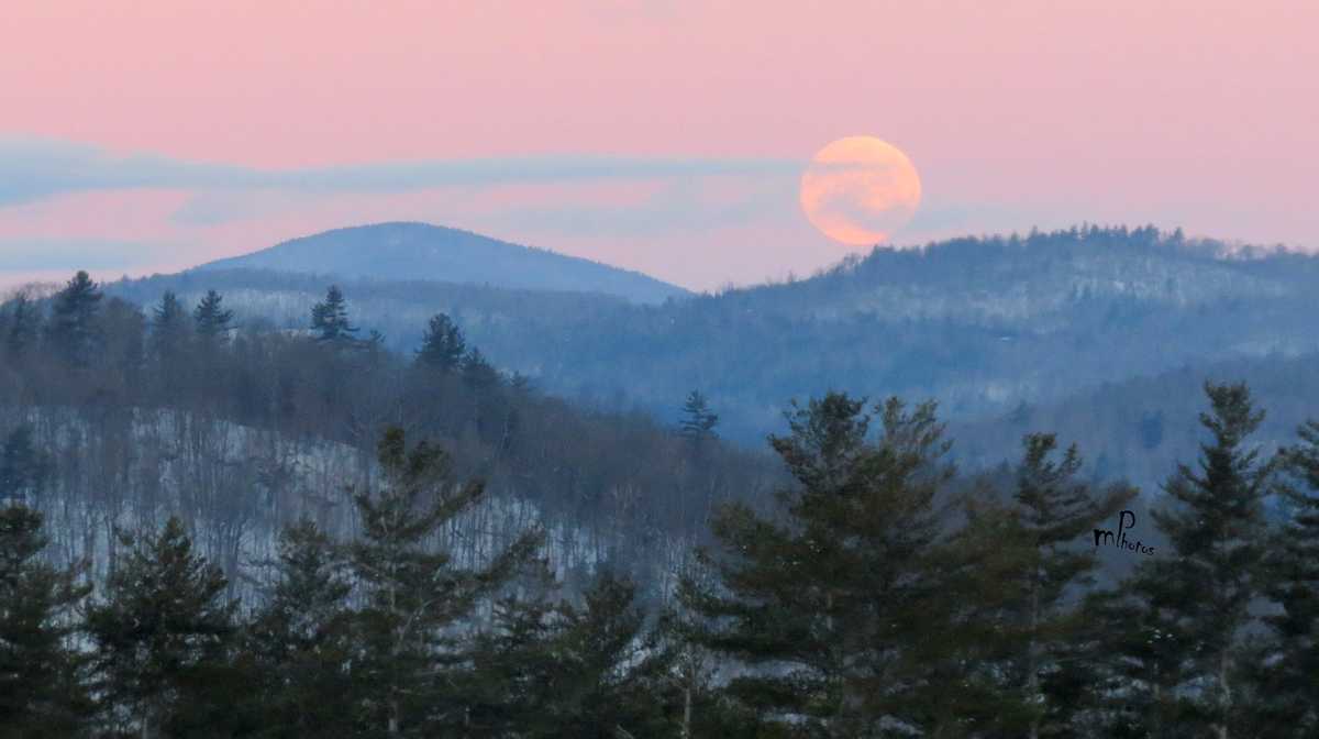 9 amazing photos of Super Snow Moon captured by viewers