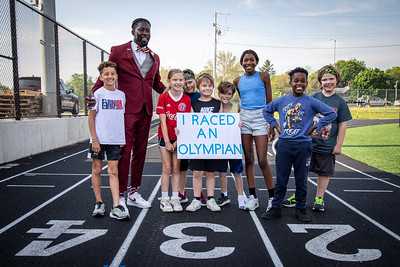 ian&#x20;roberts&#x20;races&#x20;students