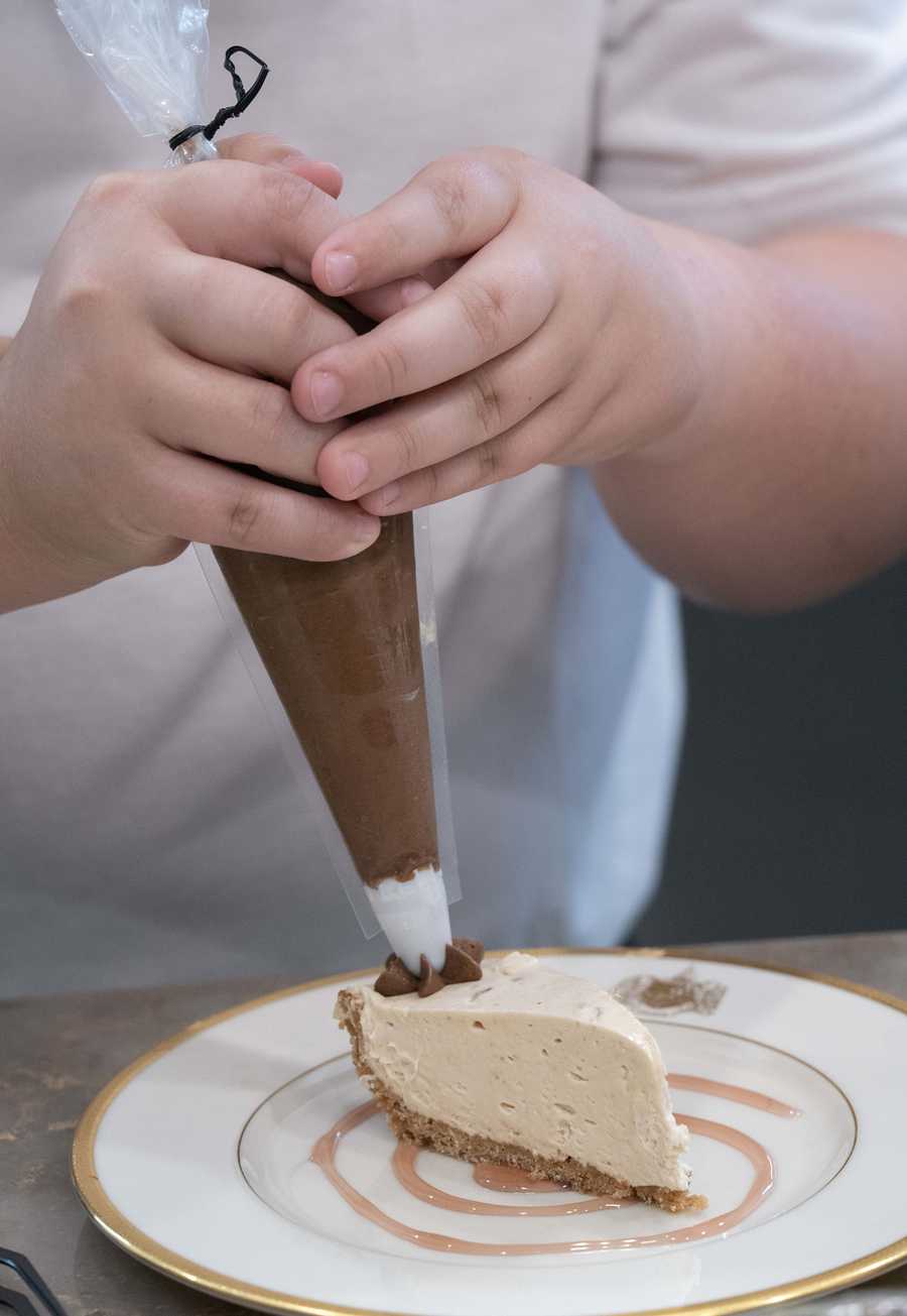 Governor Kay Ivey hosts MasterChef Junior Bryson McGlynn to the Executive Mansion for a three-course lunch Governor Kay Ivey hosts MasterChef Junior Bryson McGlynn to the Executive Mansion for a three-course lunch