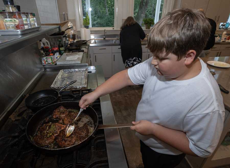 Governor Kay Ivey hosts MasterChef Junior Bryson McGlynn to the Executive Mansion for a three-course lunch Governor Kay Ivey hosts MasterChef Junior Bryson McGlynn to the Executive Mansion for a three-course lunch