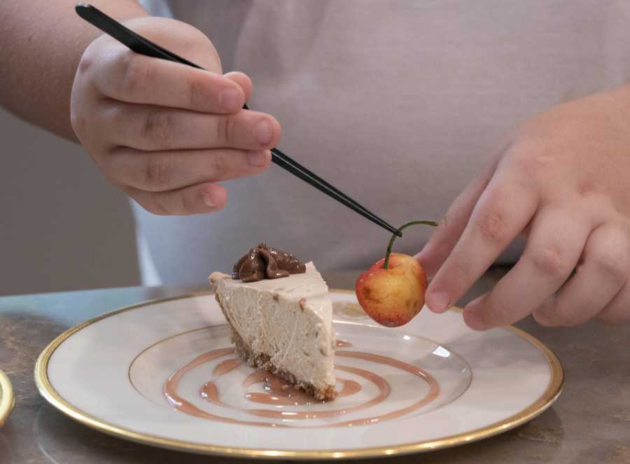 Governor Kay Ivey hosts MasterChef Junior Bryson McGlynn to the Executive Mansion for a three-course lunch Governor Kay Ivey hosts MasterChef Junior Bryson McGlynn to the Executive Mansion for a three-course lunch