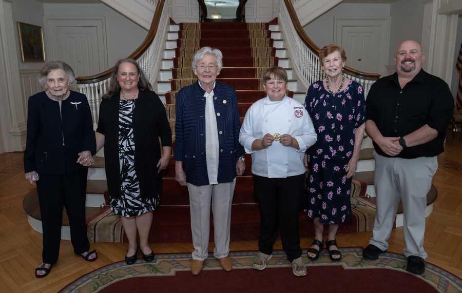 Governor Kay Ivey hosts MasterChef Junior Bryson McGlynn to the Executive Mansion for a three-course lunch governor kay ivey hosts masterchef junior bryson mcglynn to the executive mansion for a three-course lunch
