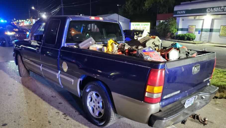 2 arrested after attempting to steal over $5k in items from pawn shop