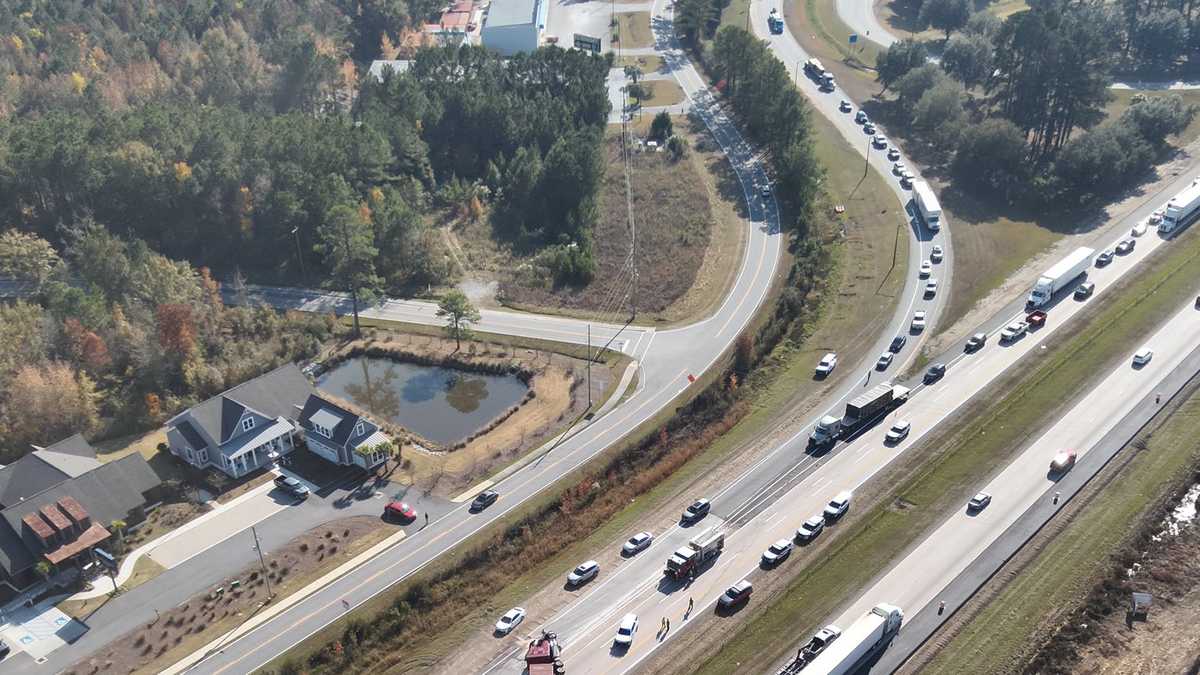 Crash shuts down I-95 near Georgia-South Carolina state line