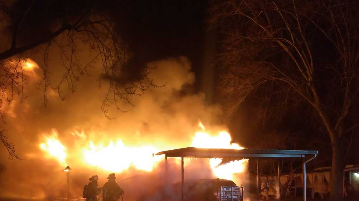 2 people hospitalized, several pets dead after York County mobile home ...