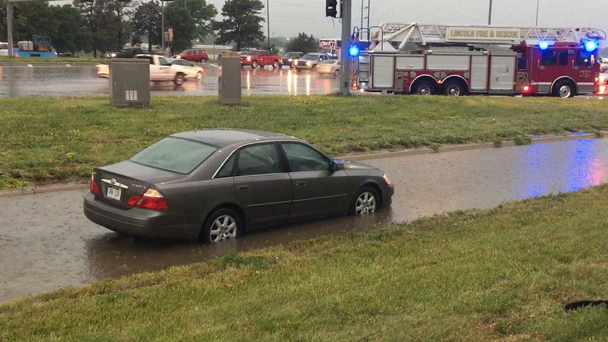 Heavy rain causes rushhour flooding in Lincoln