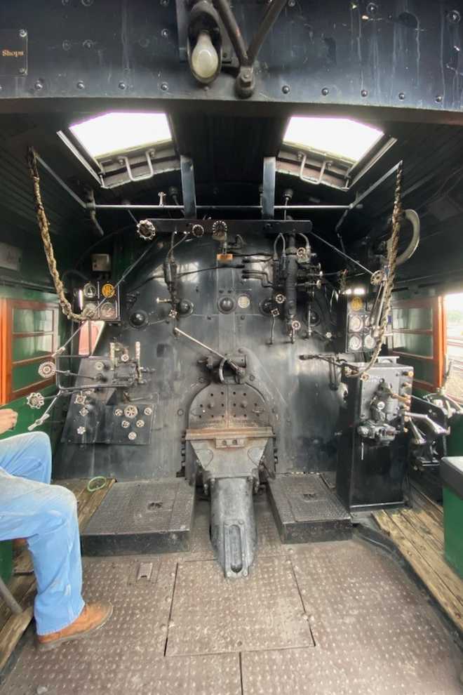 Norfolk & Western Railway Class J 611 locomotive
