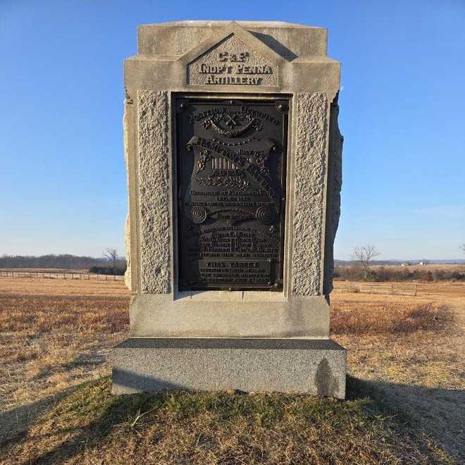 Monumento profanado en el Parque Militar Nacional de Gettysburg