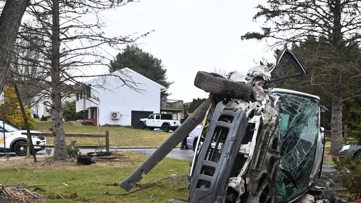 SUV malfunctions, crashes into fence, tree before flipping in Lancaster ...