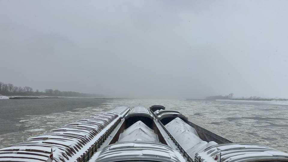 SLIDESHOW: WLKY viewers share snowy pictures as winter storm hits Kentucky, Indiana