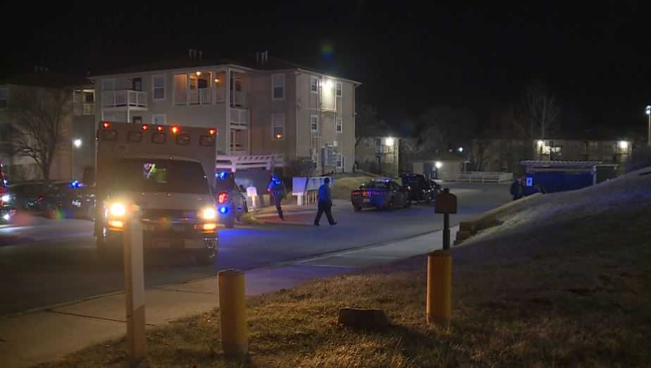 3 die in shooting at KC apartment complex