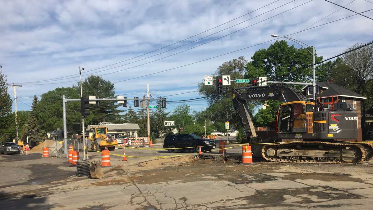 Worker Trapped, Dug Out When Trench Collapses In South Portland