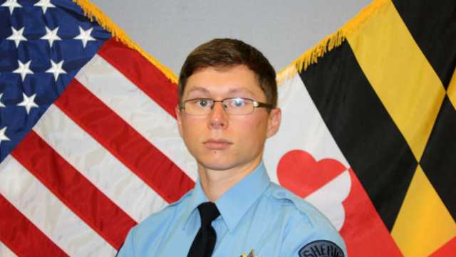 Sheriff awards medal to deputy injured in assault - Vimarsana News