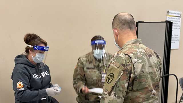 Soldiers, first responders receiving Moderna vaccine at Fort Knox - Vimarsana News