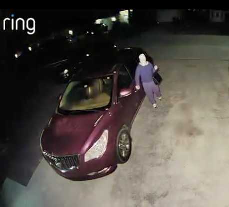 ﻿Image of the suspect on a Ring camera