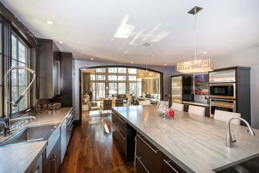 Grand waterfront residence on market in Norwell for 3.5M