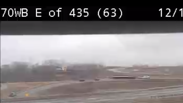 I-70 WB ramp to I-435 SB closed near the stadium after semi crash