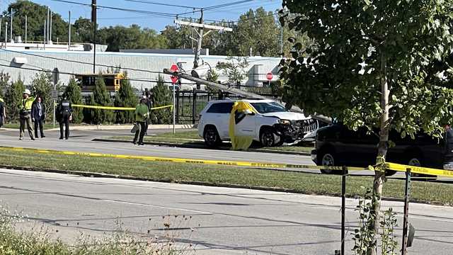 Man shot, killed while driving, police say - Vimarsana News