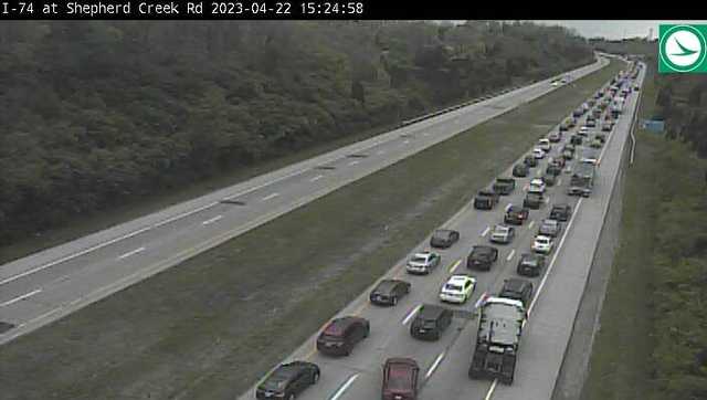 Report of crash on I-74W near Montana in Westwood, lanes closed - Vimarsana News