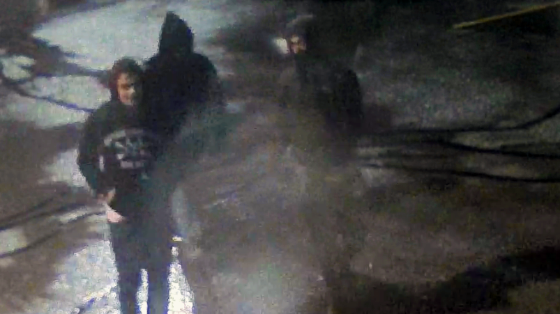Ankeny police searching for armed robbery suspects